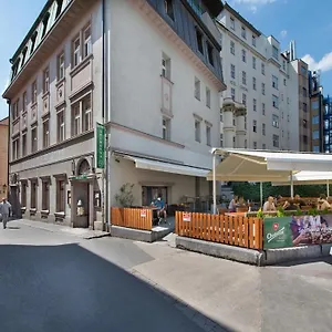 Ea Royal Esprit 4*, Praha Česká republika
